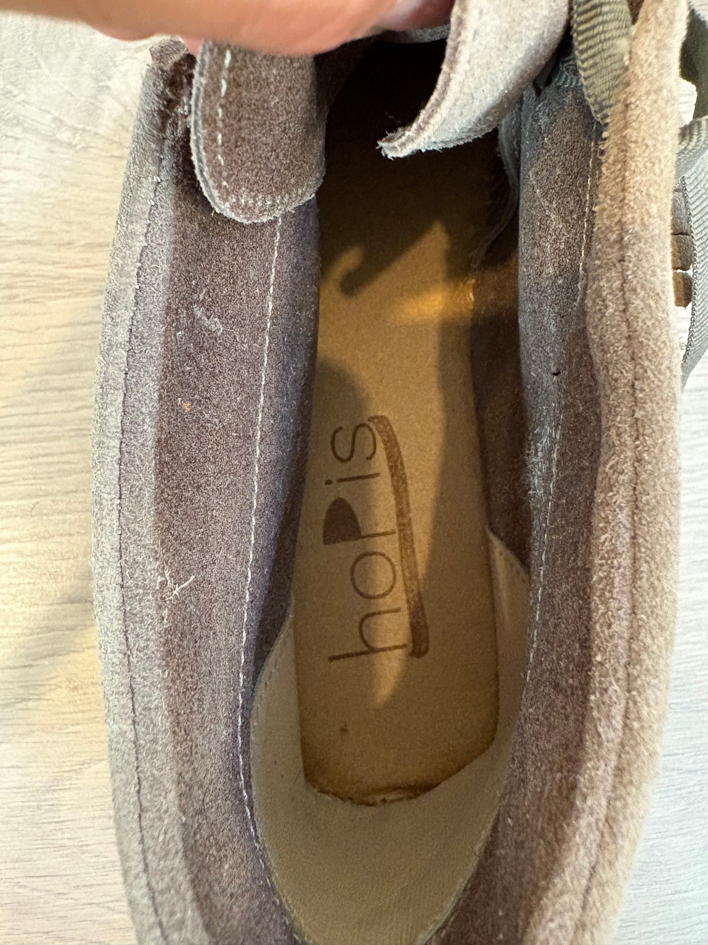 ULANKA. Sandalia piel beige. T 40