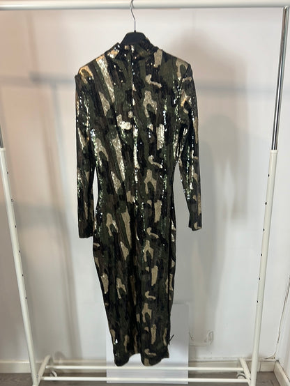ZARA. Vestido lentejuelas camuflaje T.s