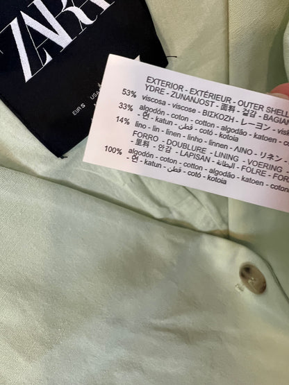 ZARA. Mint green vest with linen. TS