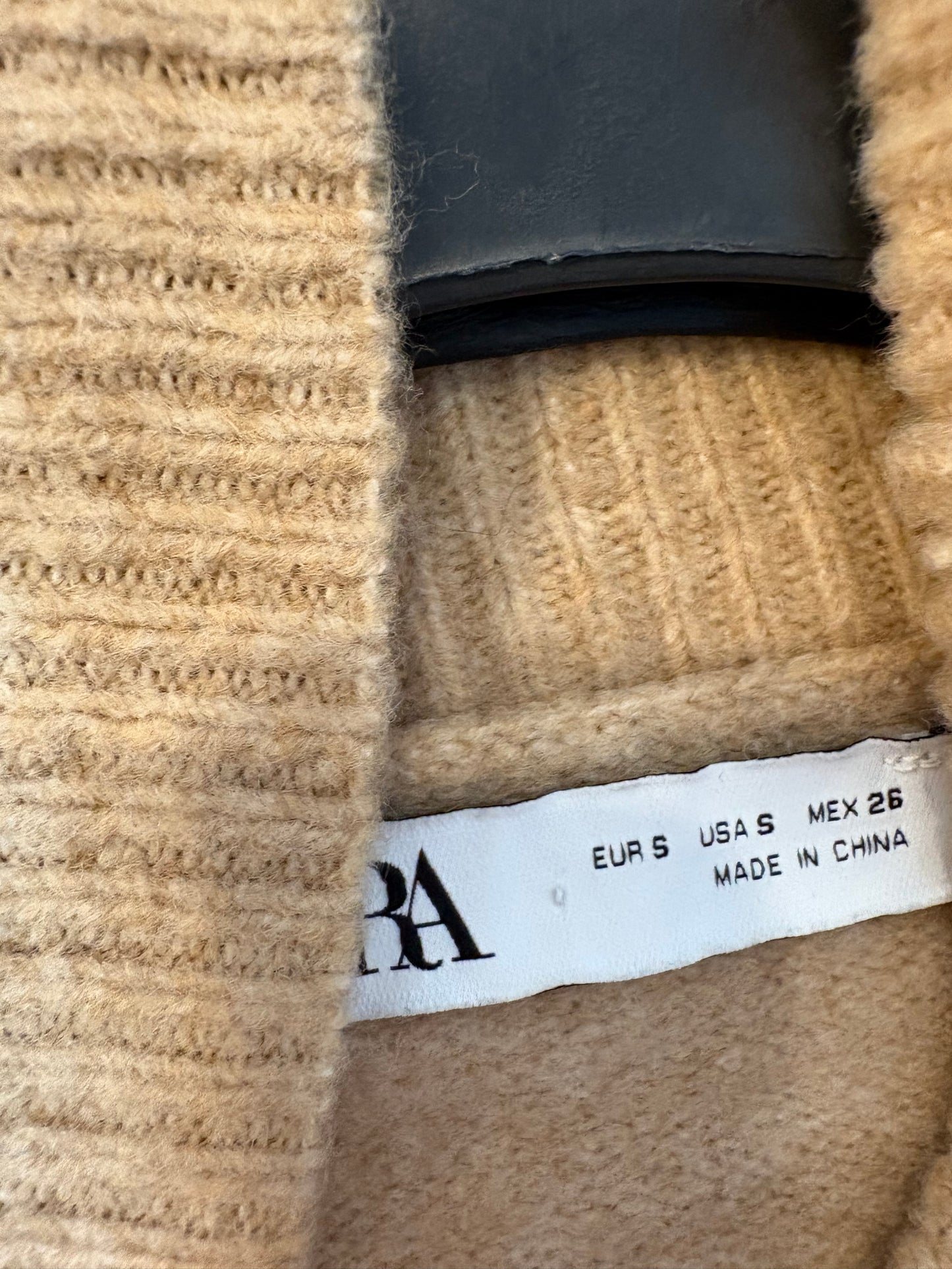 ZARA. Black stretch knit top. TL