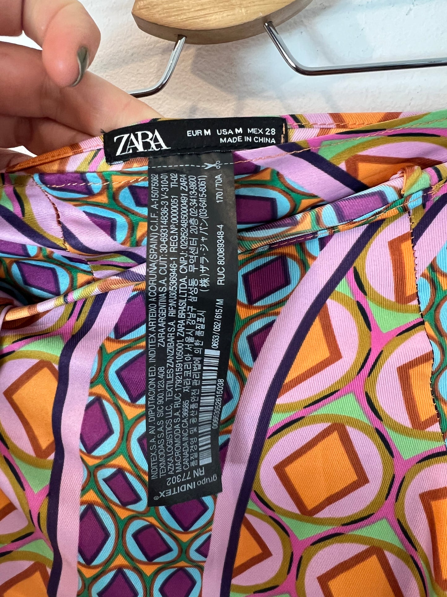 ZARA. Falda pareo estampada T.m