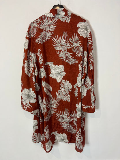 WHITE&amp;ONE. Tile flower kimono Tu(M)
