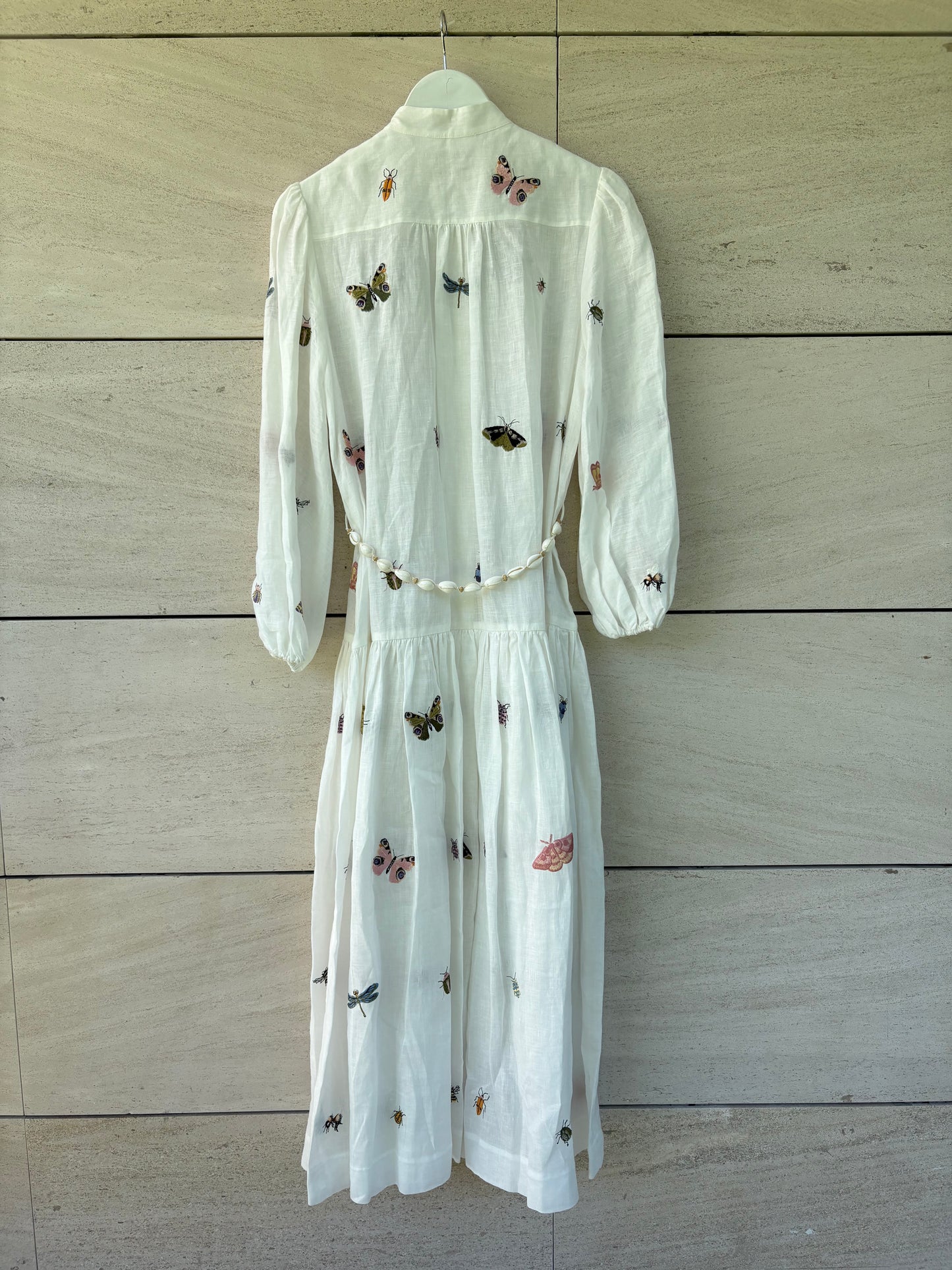 ZIMMERMANN. Vestido camisero de lino bordados insectos
