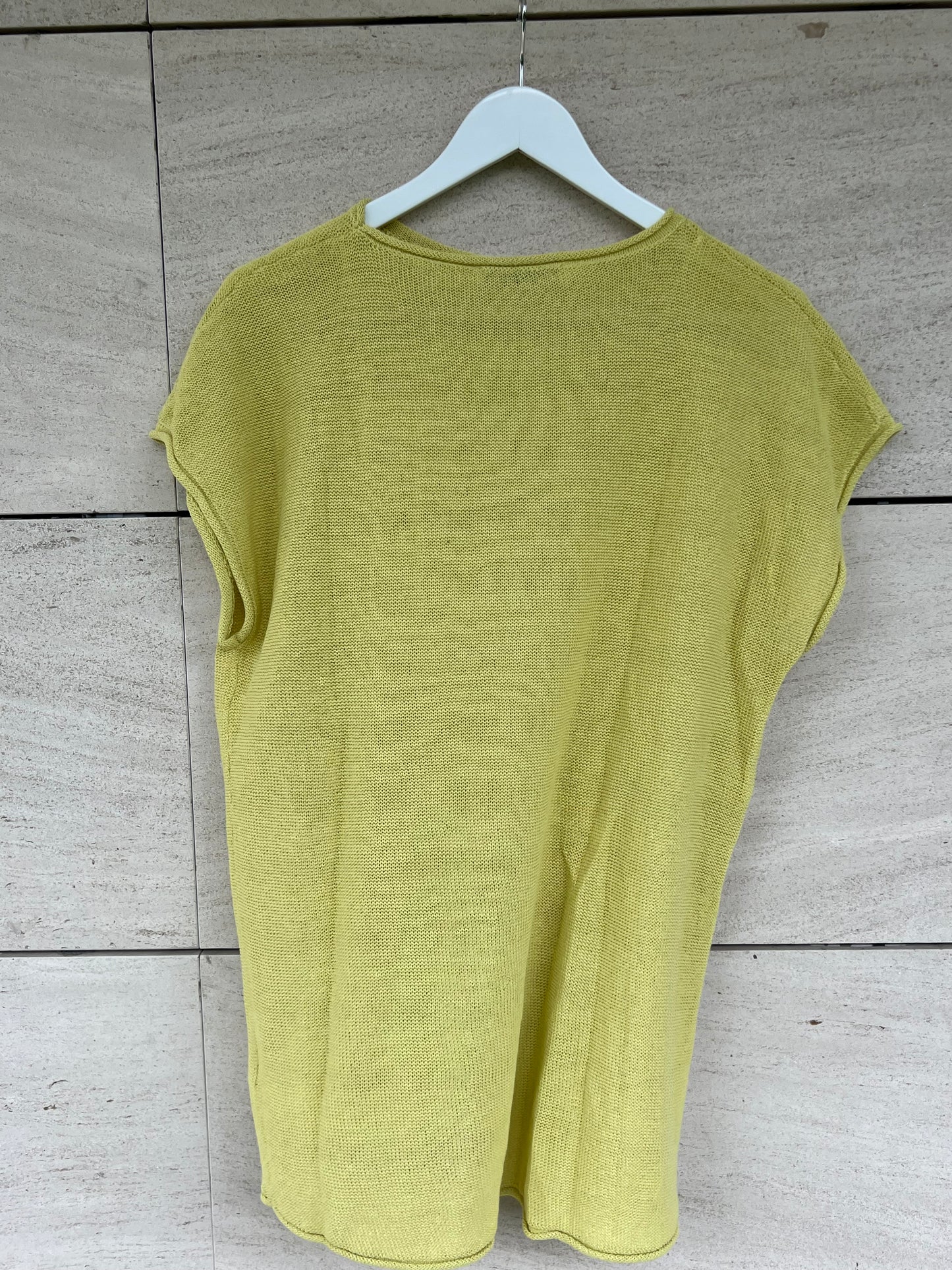 ZARA. Conjunto verde lima de punto T.s