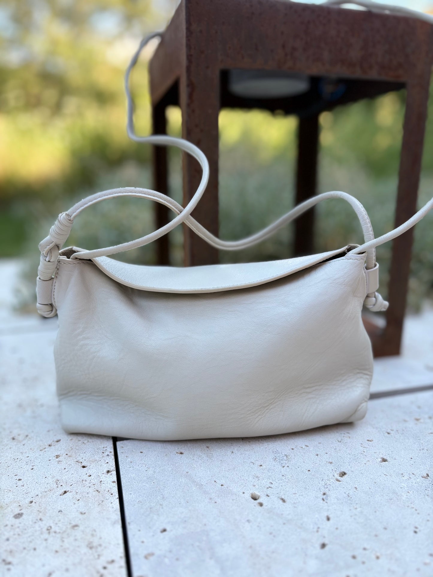 MASSIMO SUTTI. Bolso piel doble asa