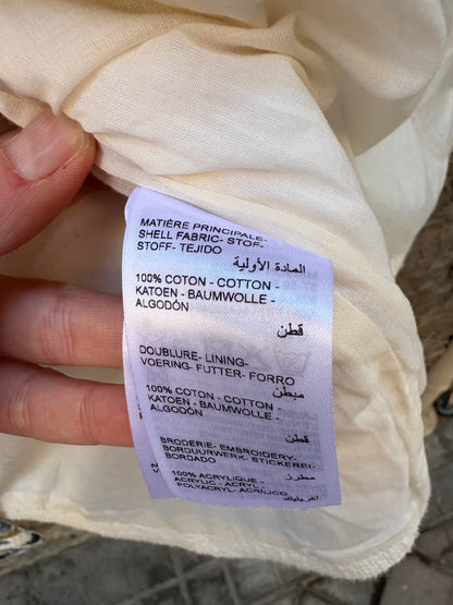 MAISON 123. Chaqueta textura flores bordadas