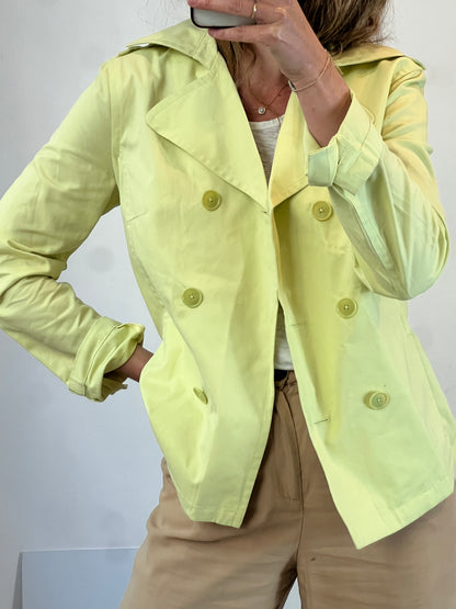 GANT. Gabardina corta verde luna. T L