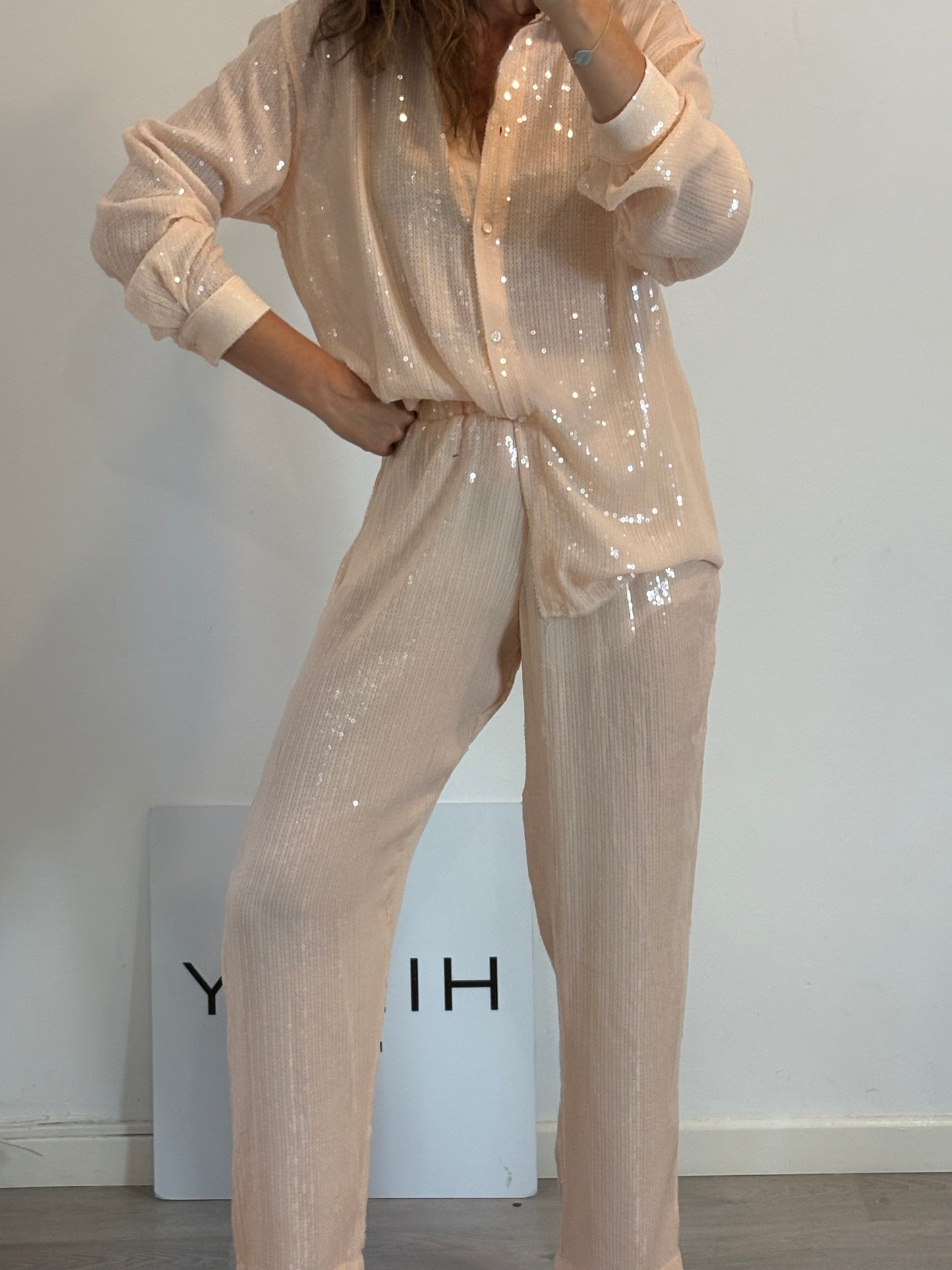 GONÇALO PEIXOTO. Total look lentejuelas T.s/m