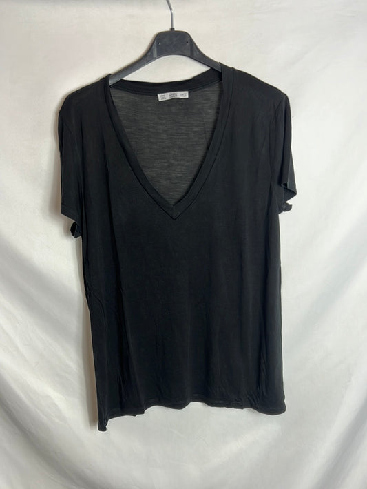ZARA. Camiseta negra básica T.m