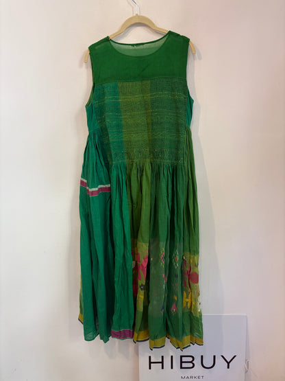 INJIRI. Vestido midi texturas estampado