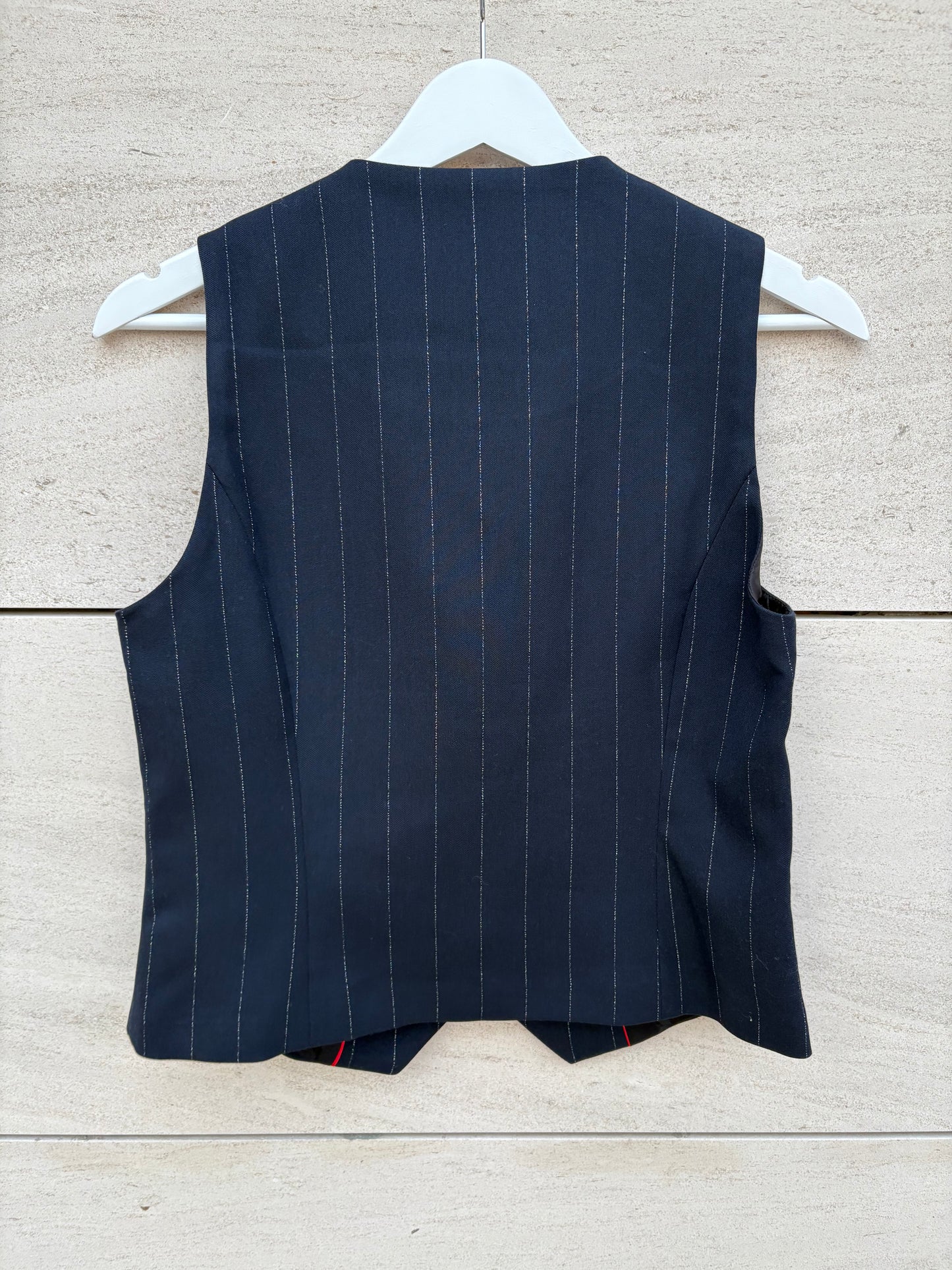 SCRIPTA. Traje de chaqueta azul marino con chaleco