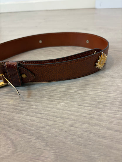 ST. GEORGE. Cinturón marrón piel girasoles