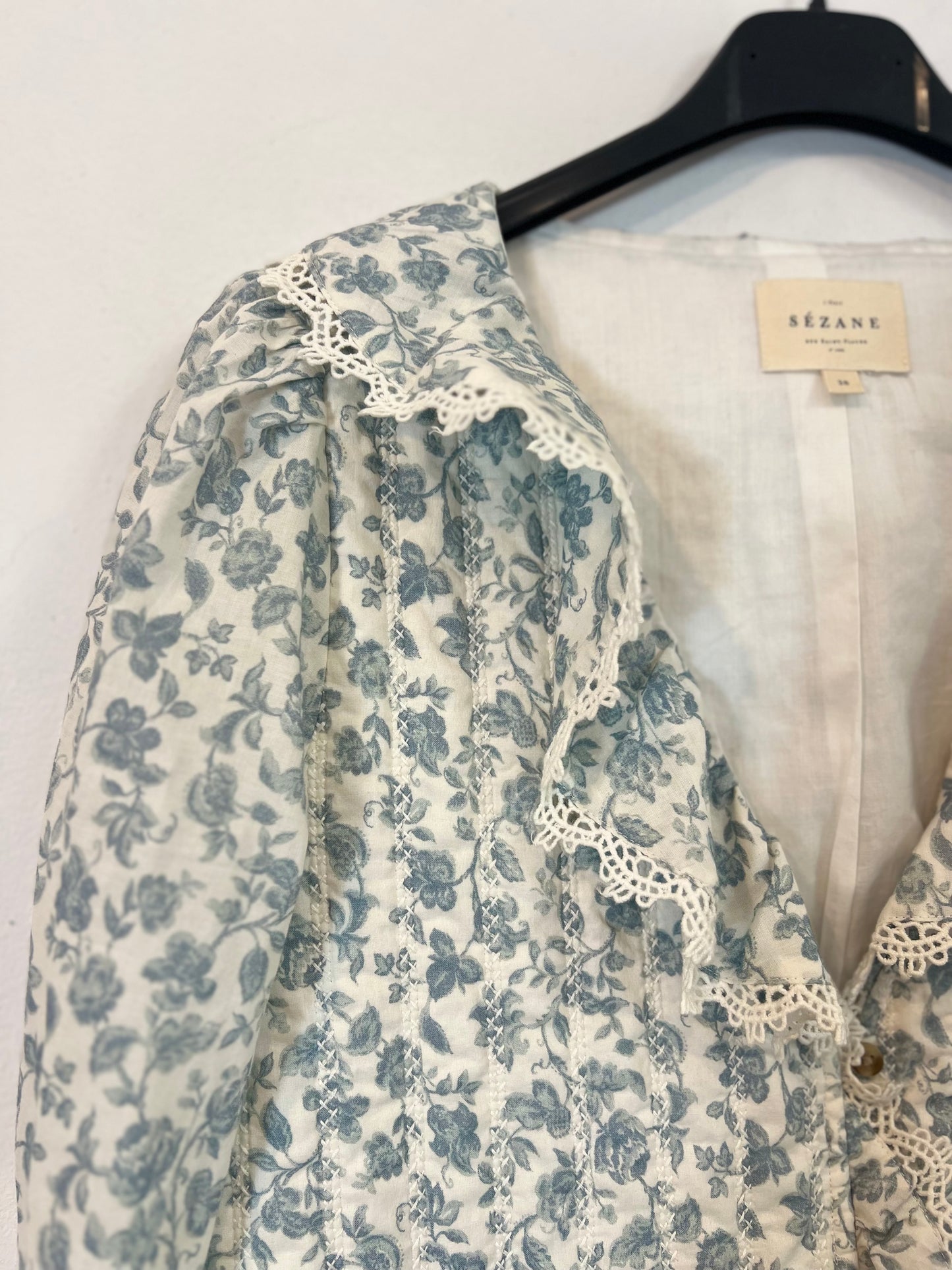 SÉZANE. Cotton ruffled jacket. Size 38