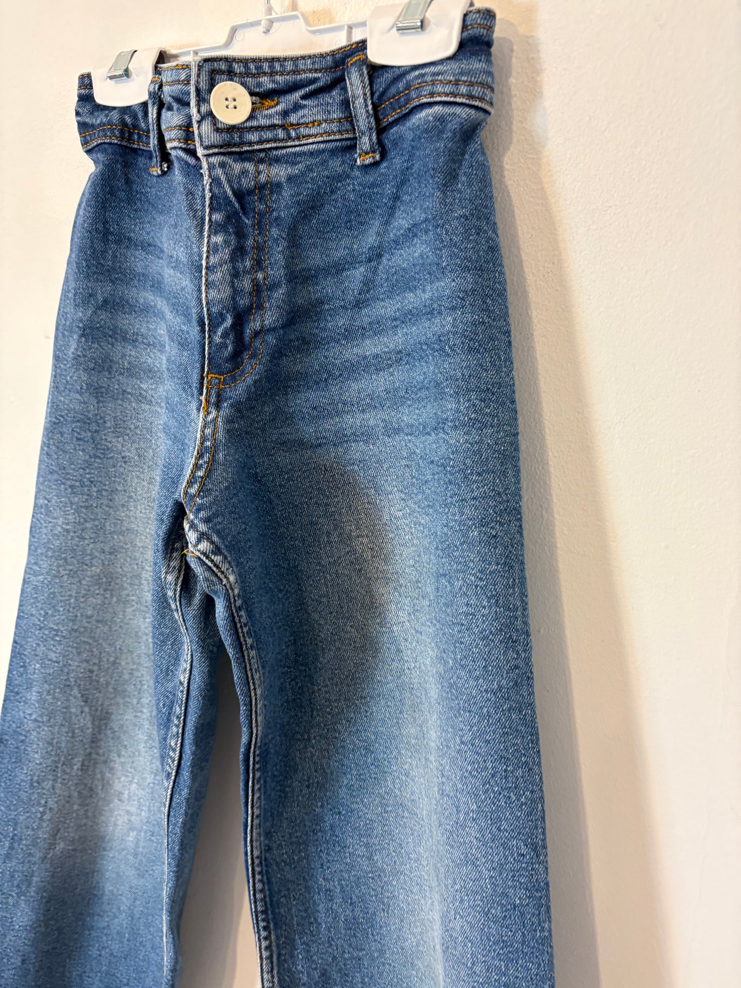ZARA. Denim culotte. T 8 años