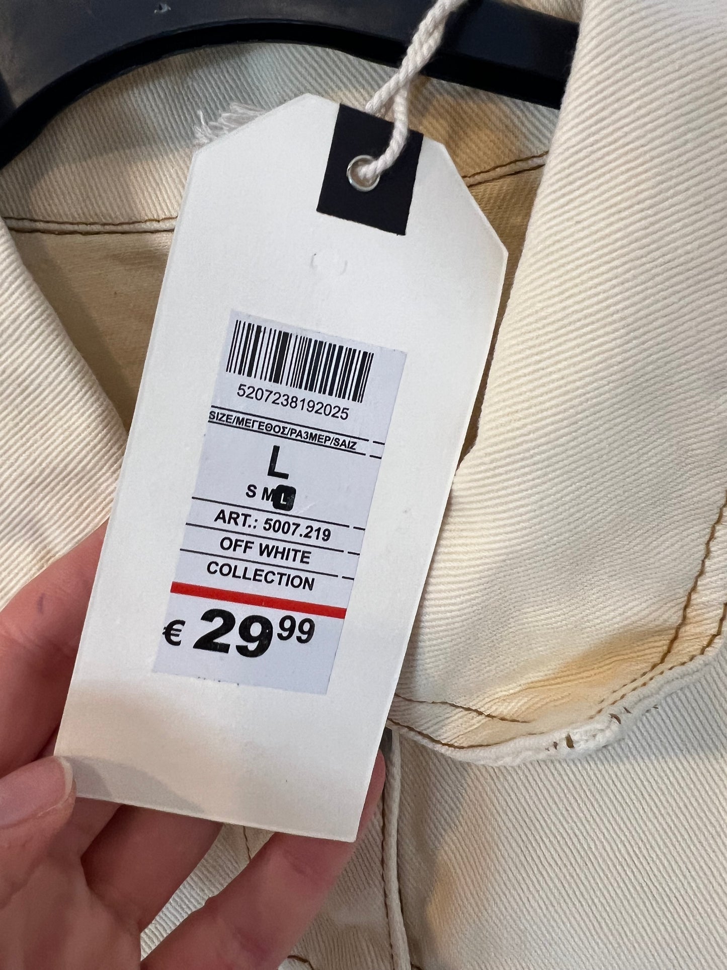 PINK WOMAN. Cazadora crop beige costuras. T L