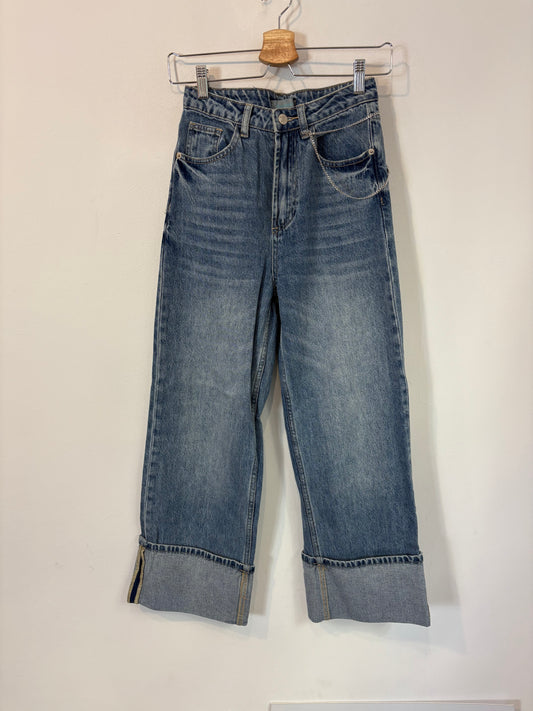 OTRAS. Denim recto dobladillo