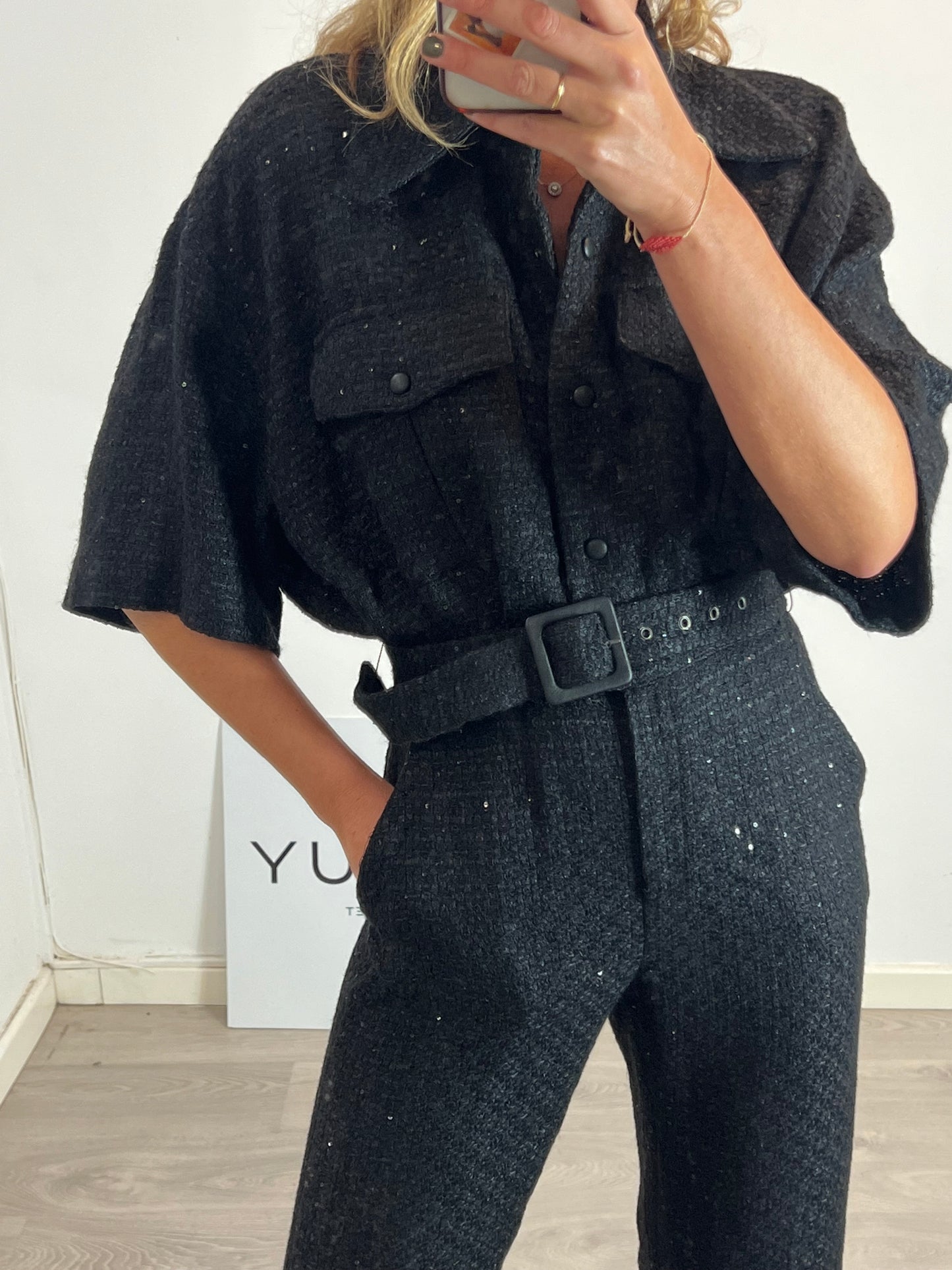 UTERQÜE. Mono negro tweed T.s