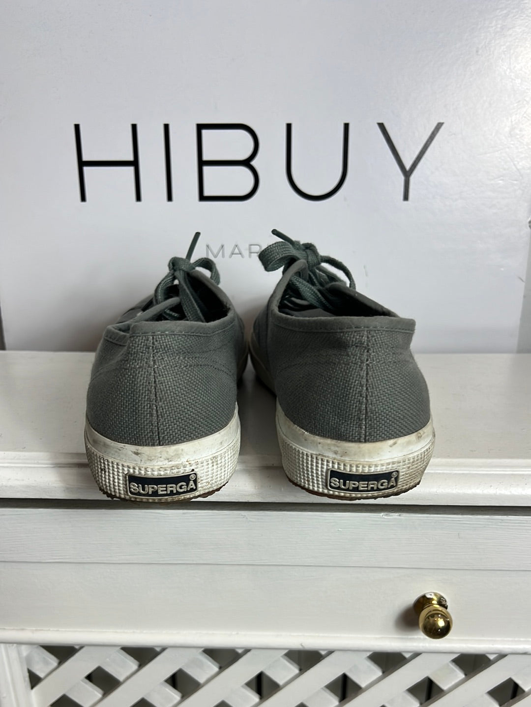 SUPERGA. Zapatillas grises. T 39