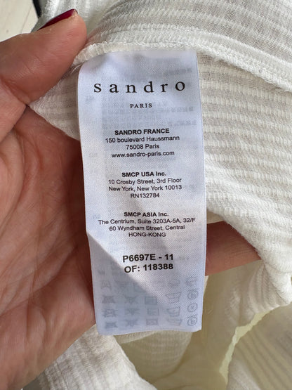 SANDRO. Mono blanco texturas