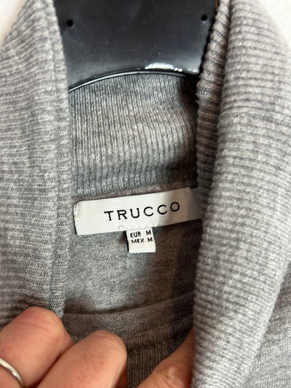 TRUCCO. Gray turtleneck sweater. TM