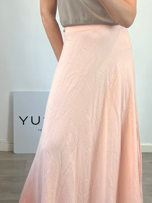 OTHERS. Flowing light pink long skirt. TM