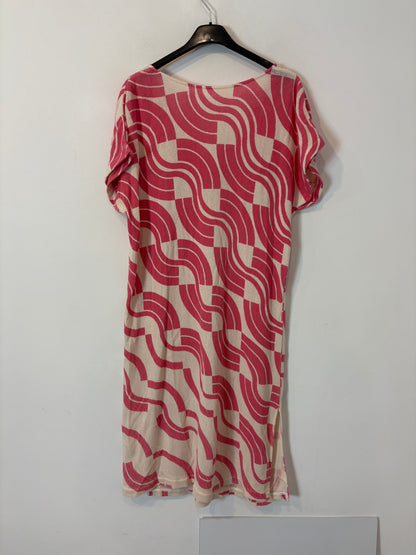 Vestido midi estampado calado