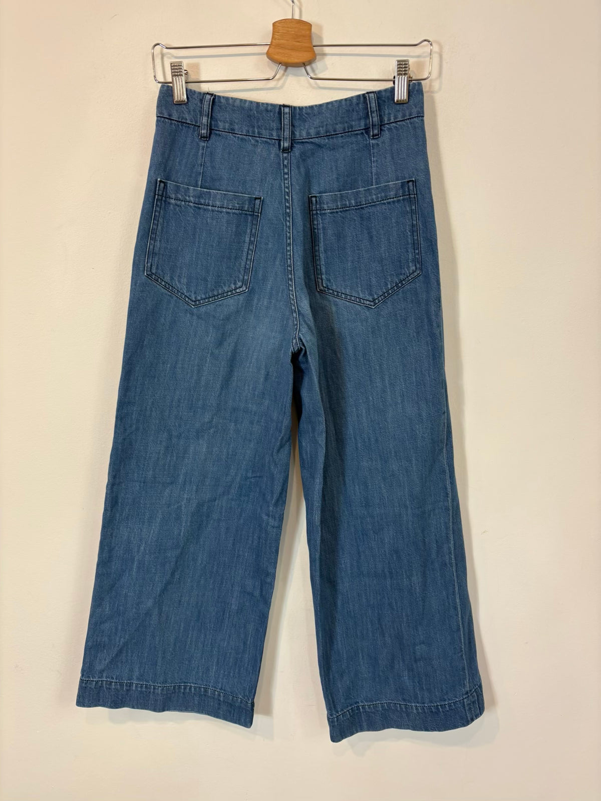 MASSCOB. Denim pata ancha cropped