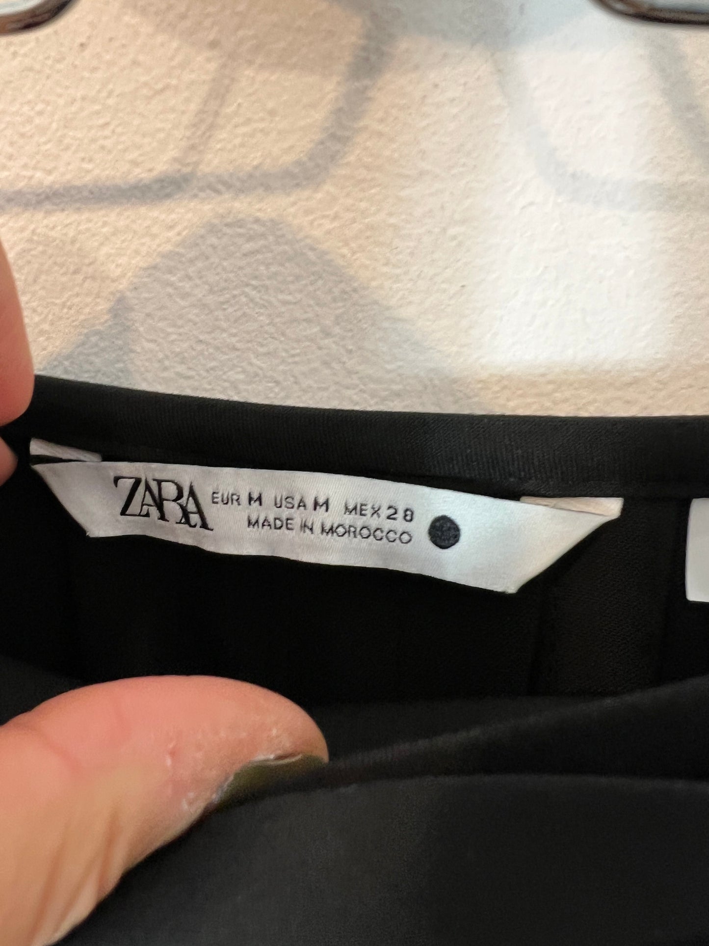 ZARA. Falda corta tablas. T M