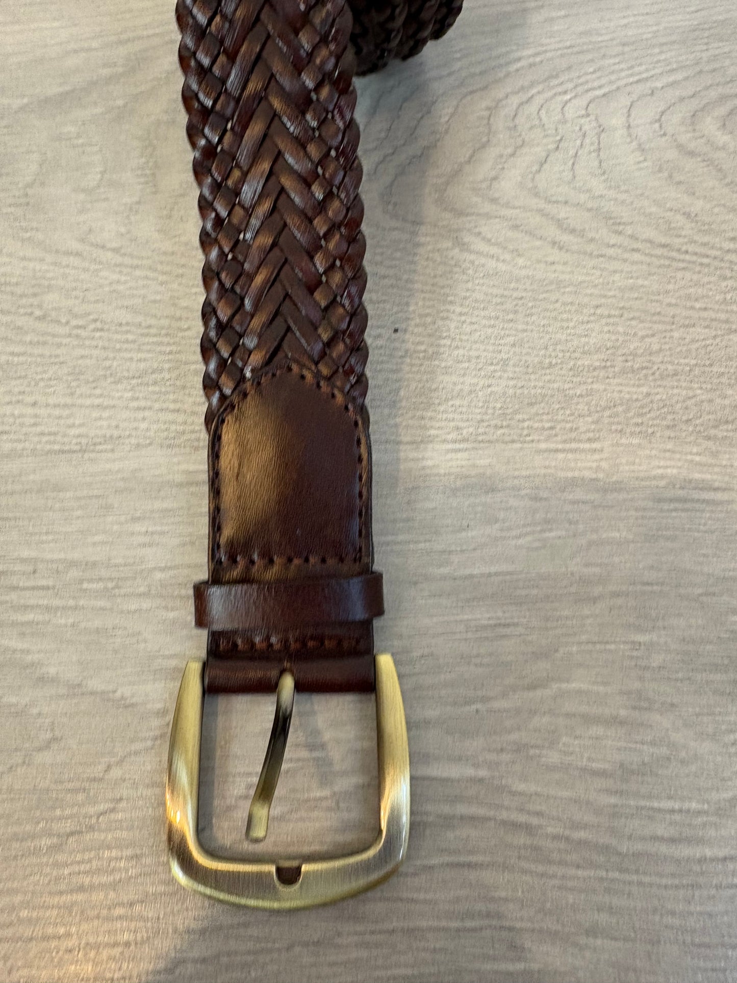 LLOYD’S. Cinturón marrón piel trenzado