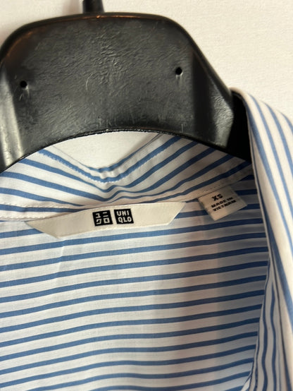 UNIQLO. Camisa oversized rayas T.xs