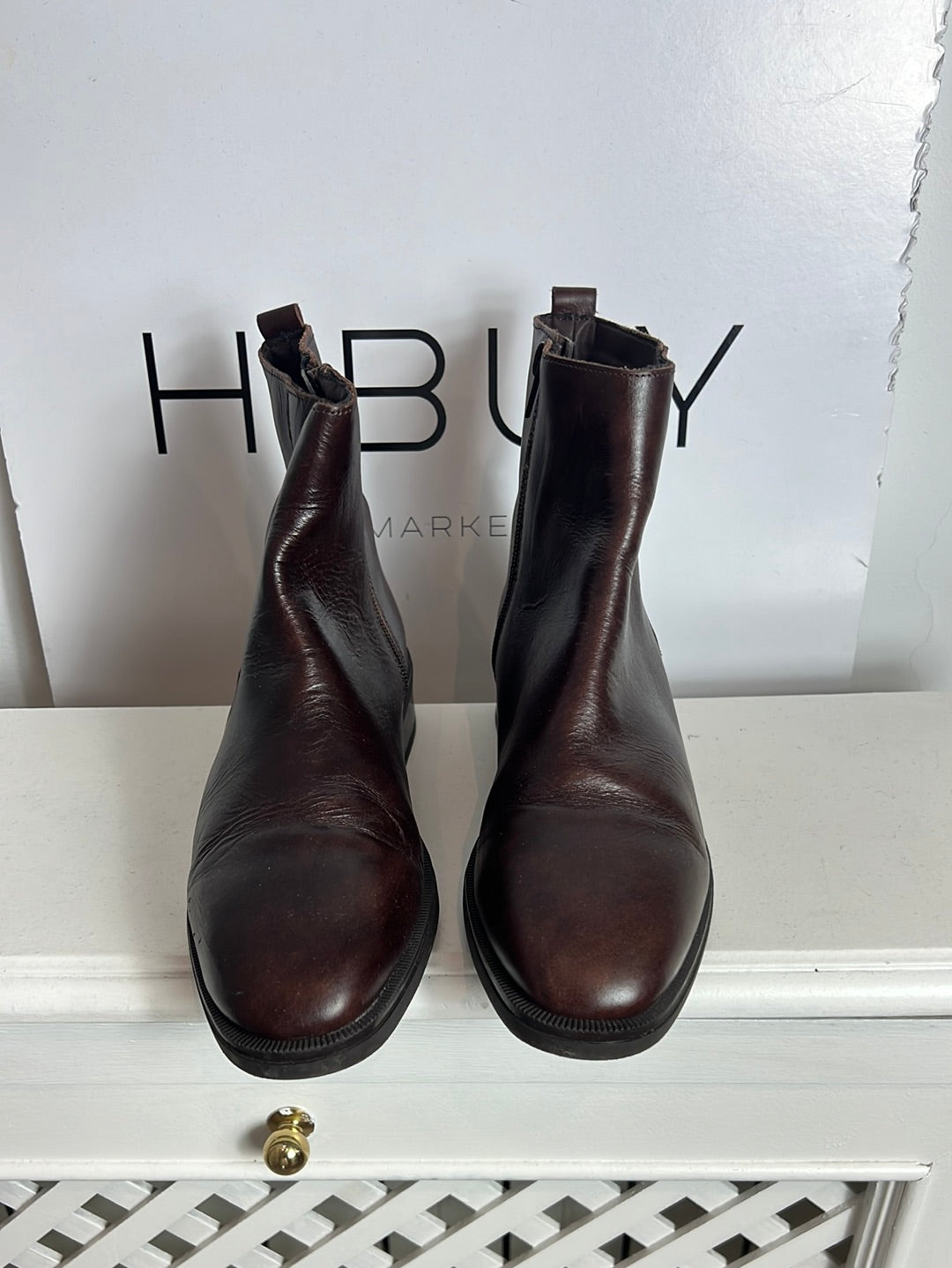 MIMAO. Botones marrones piel. T 38