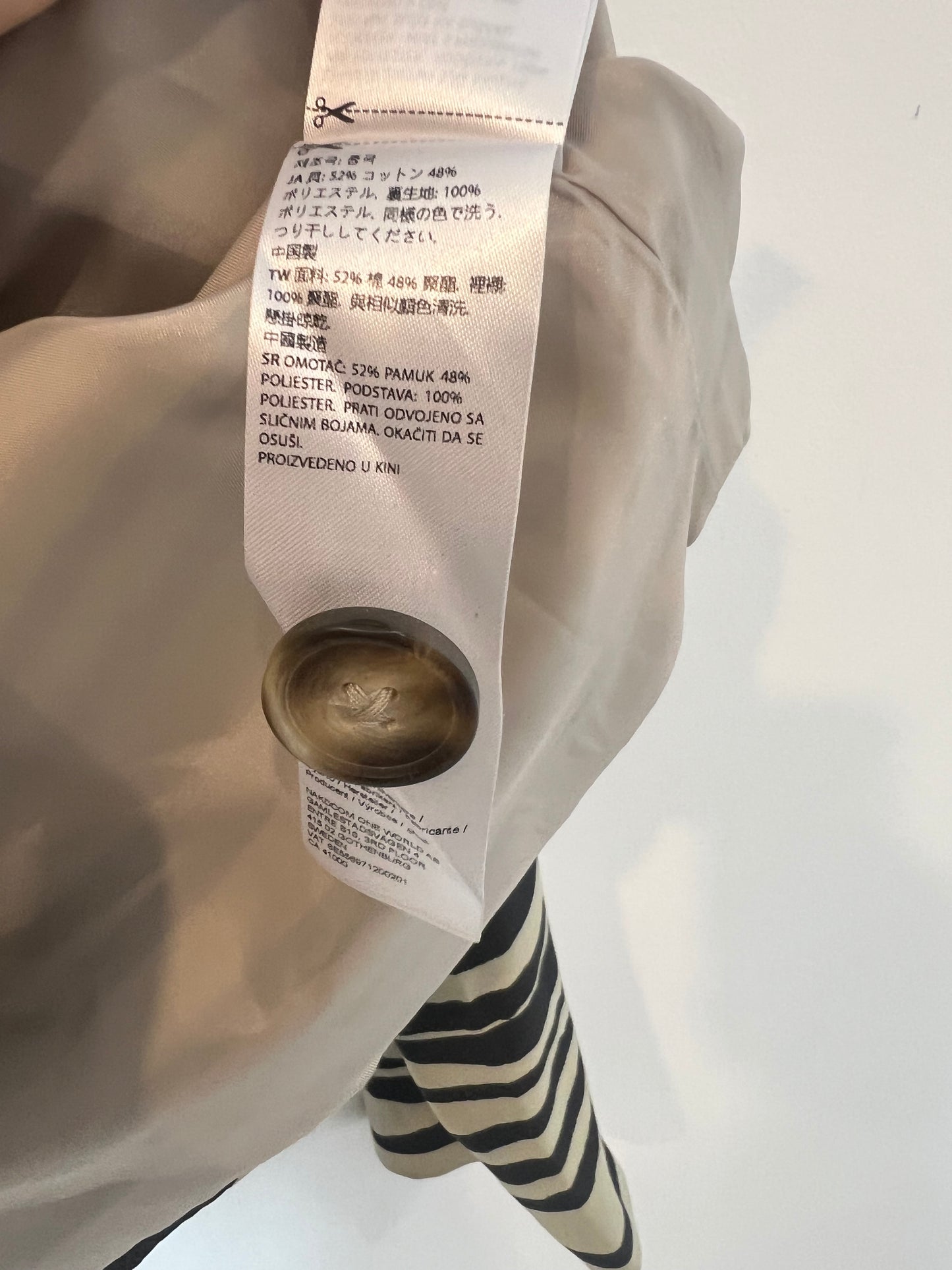 NAKD X  JOSEFINE HJ. Cazadora estampado cebra T.32 (S)