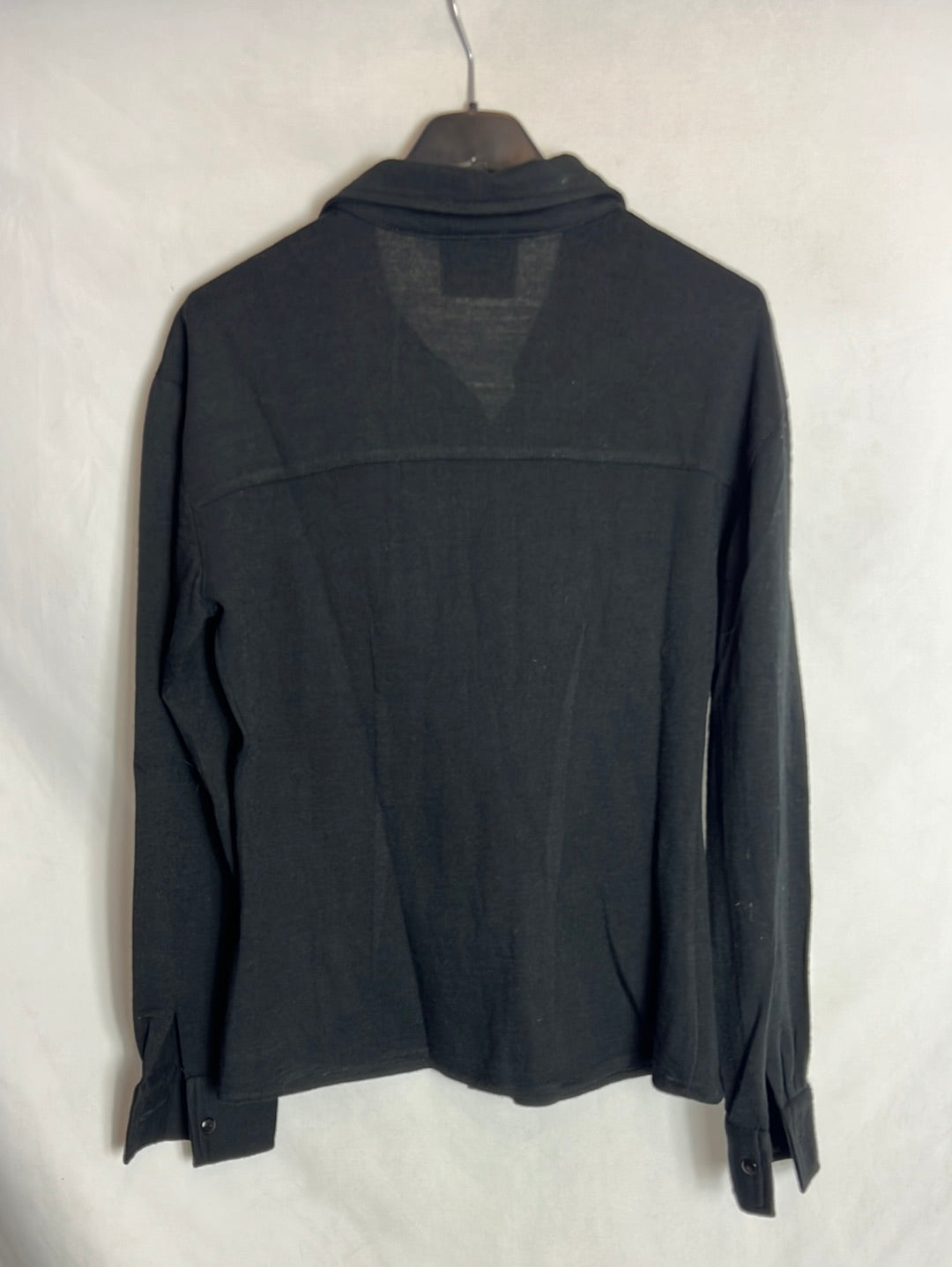 ROBERTO VERINO. Camisa negra lana. T 38