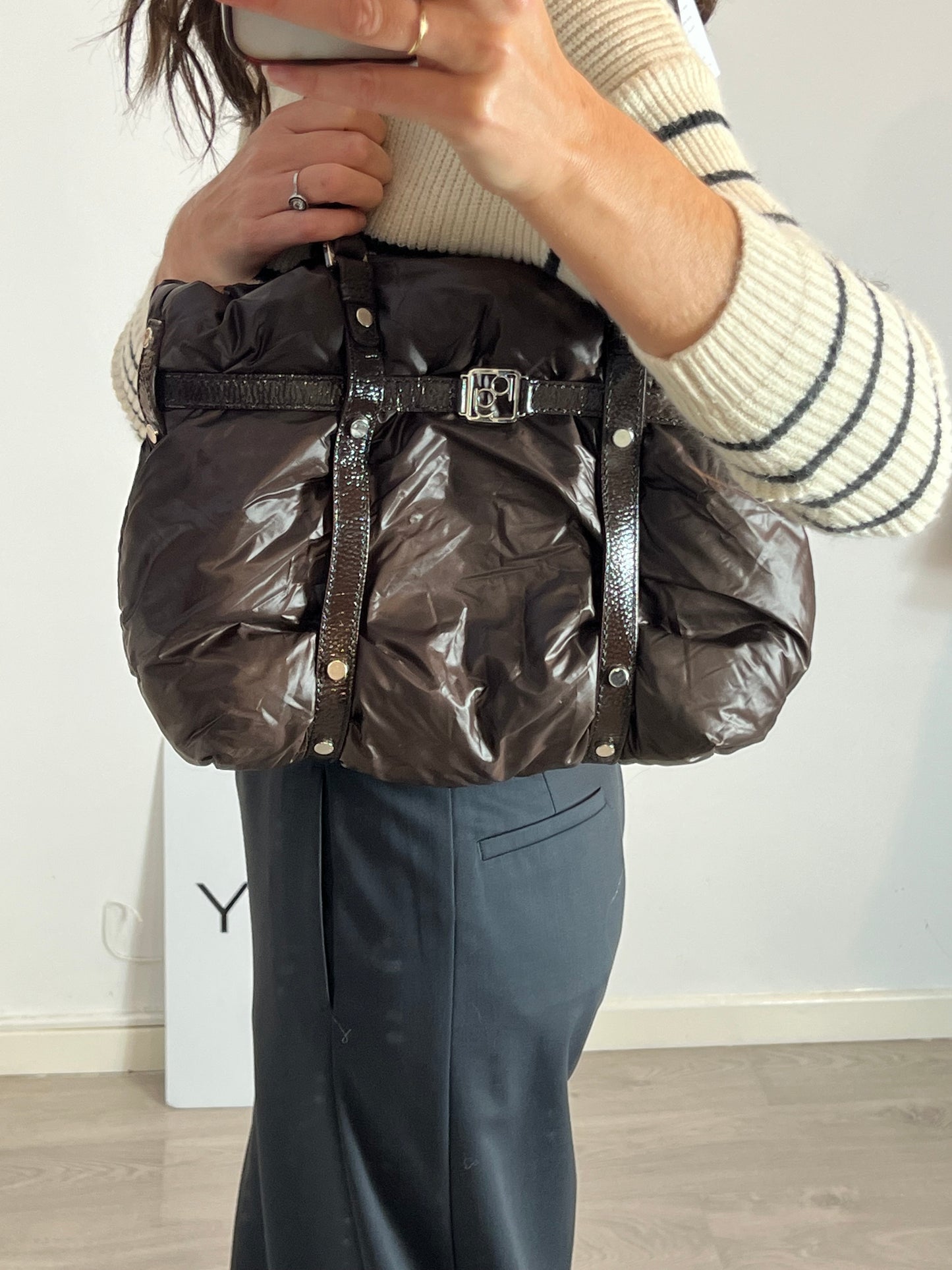 PURIFICACIÓN GARCIA. Medium brown quilted handbag