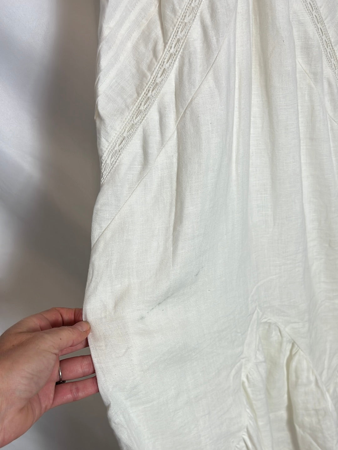 Long linen and charm dress. TS