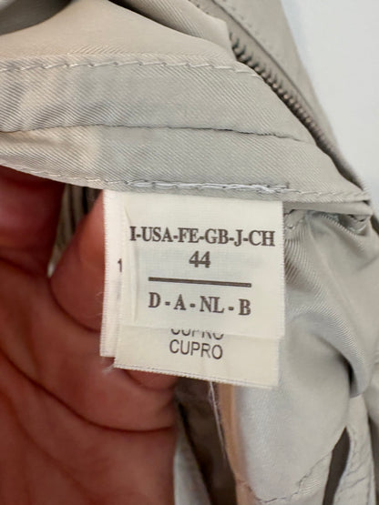 BRUNELLO CUCINELLI. Gabardina beige capucha .