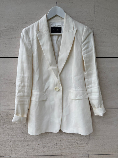 MASSIMO DUTTI. Americana con lino en crudo