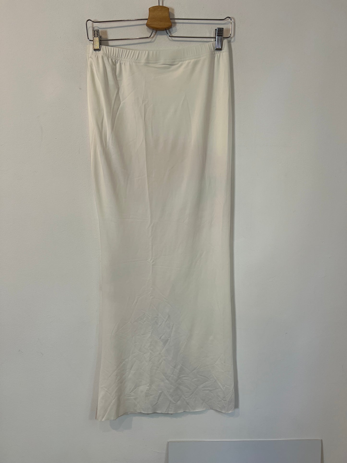 OTRAS.falda larga beso T.m