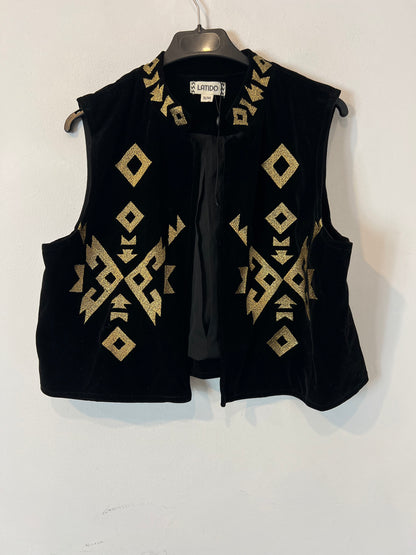 LATIDO. Chaleco terciopelo bordado