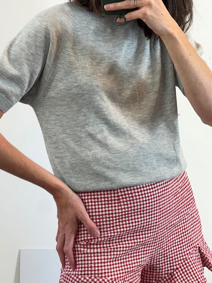 UNIQLO. Top punto gris T.xs