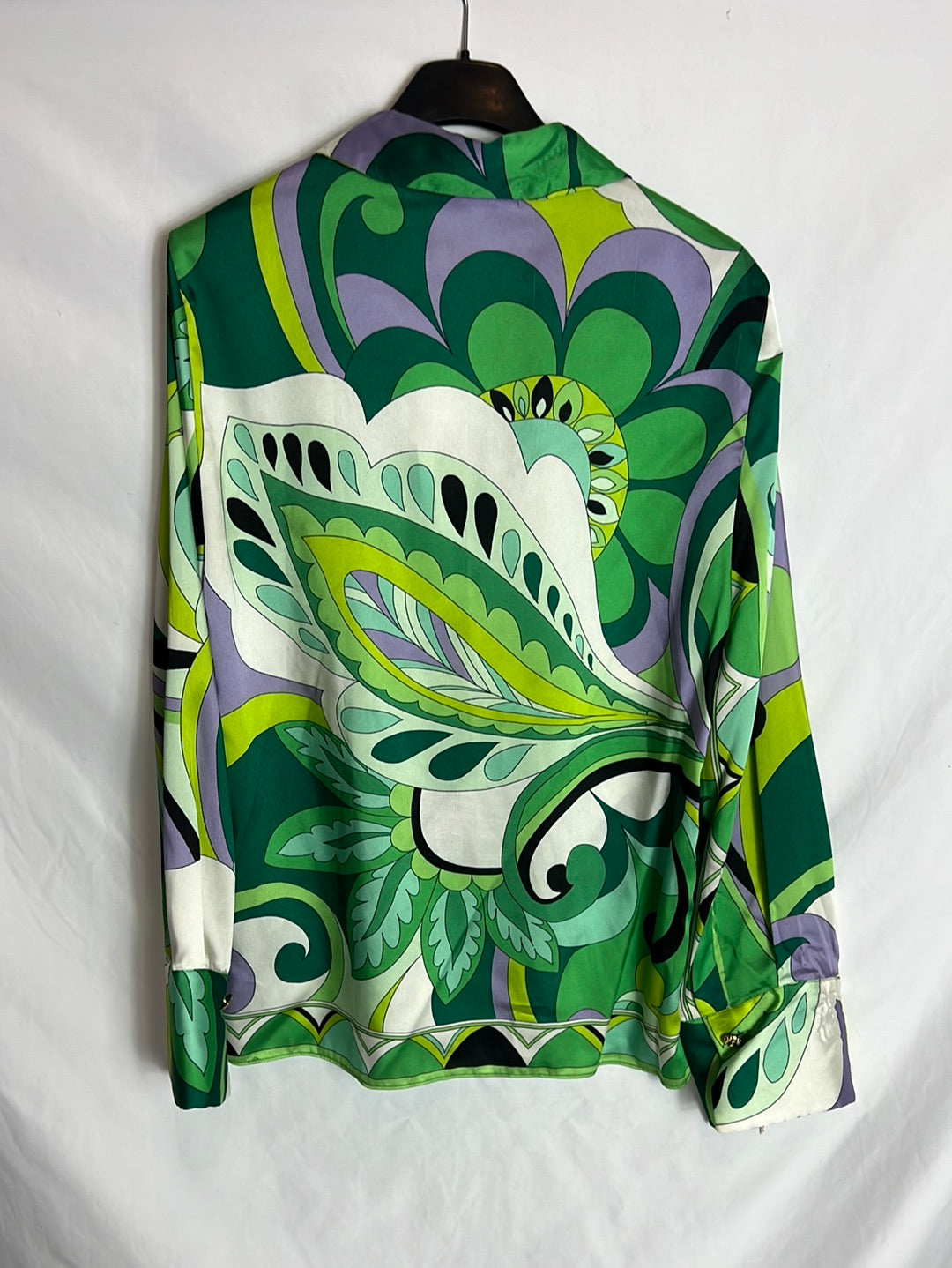 ZARA. Blusa estampada satinada. T XS