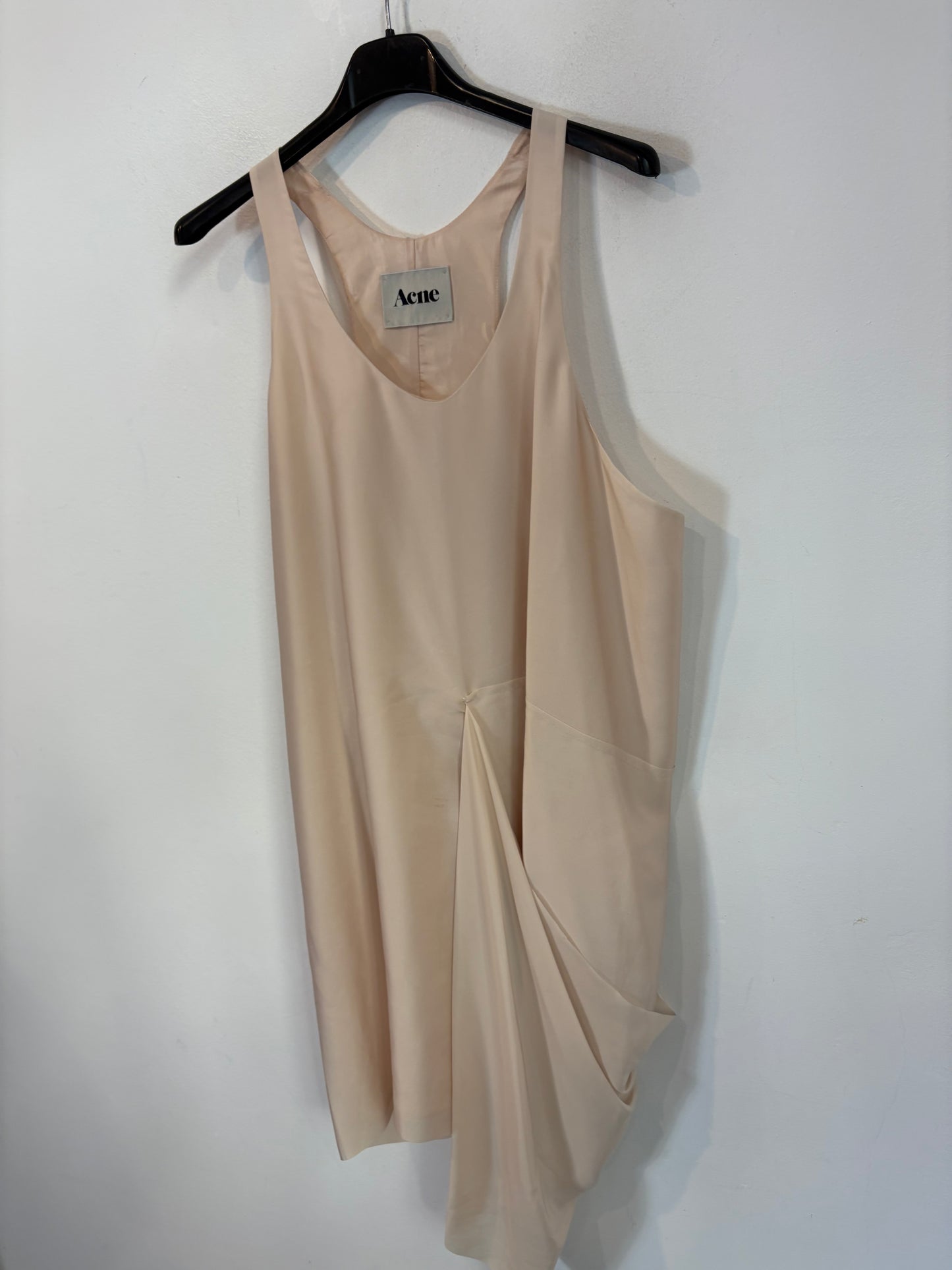 ACNE STUDIO. Vestido corto satinado