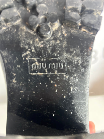 MIU MIU. Black lace-up heeled ankle boots. Size 39