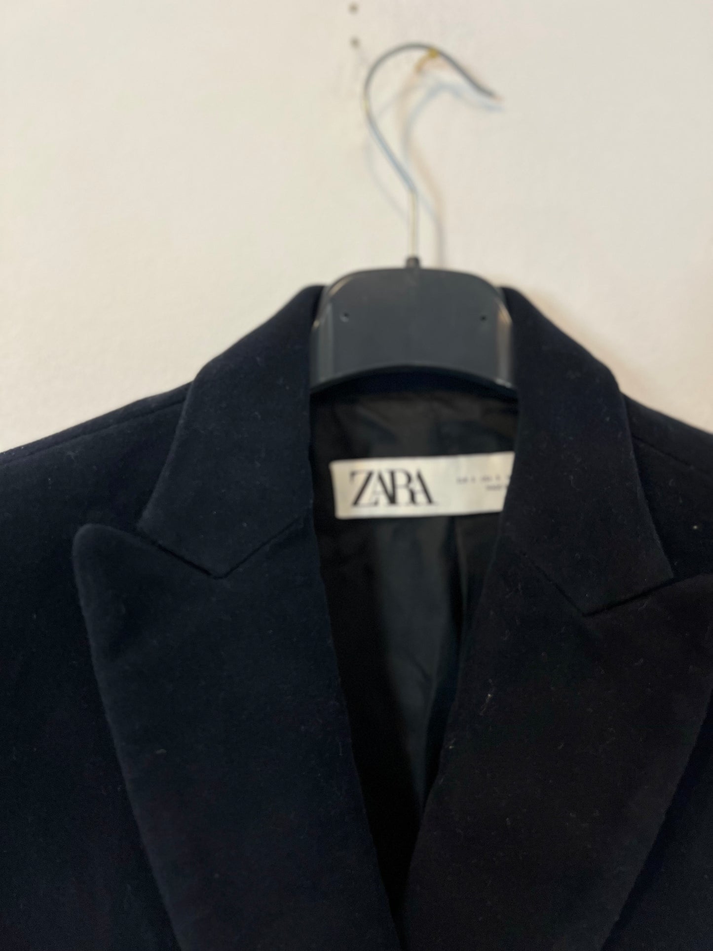 ZARA. Blazer azul terciopelo T.s