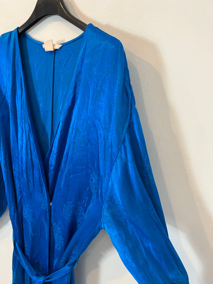 H&amp;M. Turquoise printed midi/kimono dress. TS