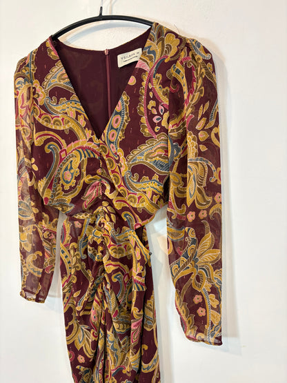 SILBON. Vestido estampado aberturas