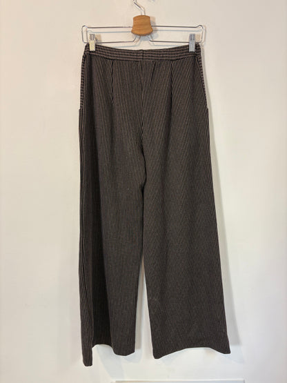 GUITARE. Total look punto elástico