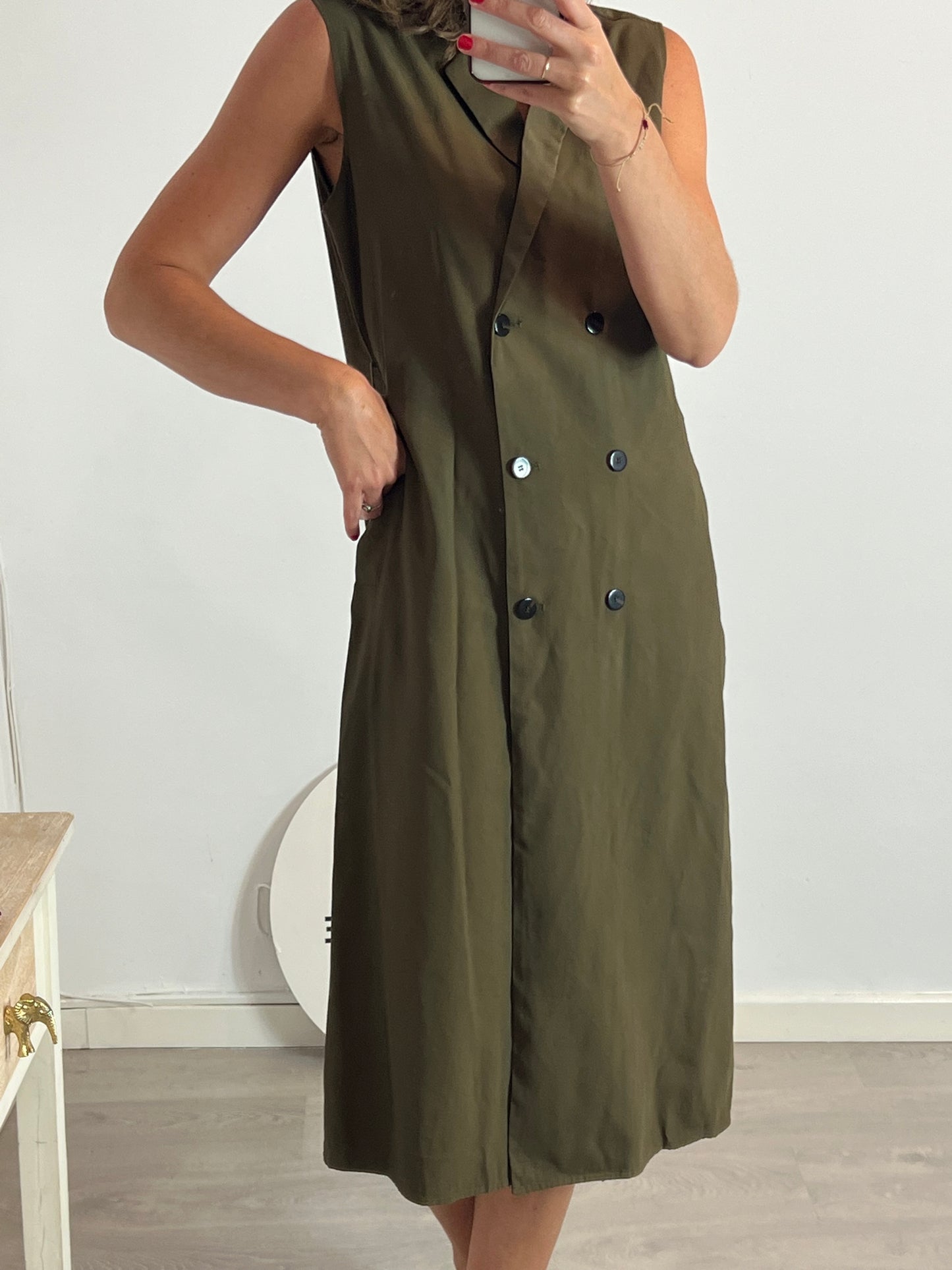 MANGO. Vestido midi verde cruzado T.l