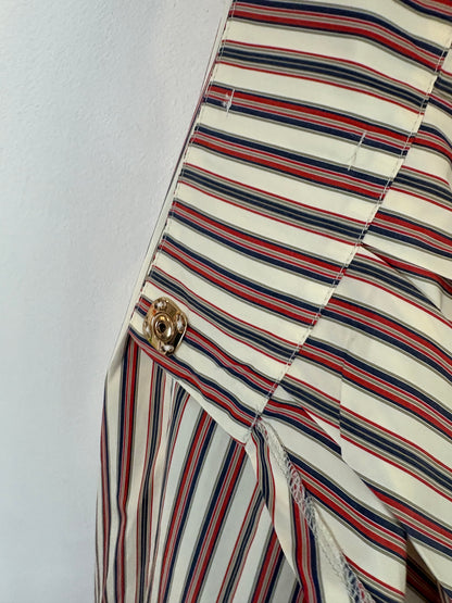 THE LABEL EDITION. Total look falda y blusa rayas asimetrias