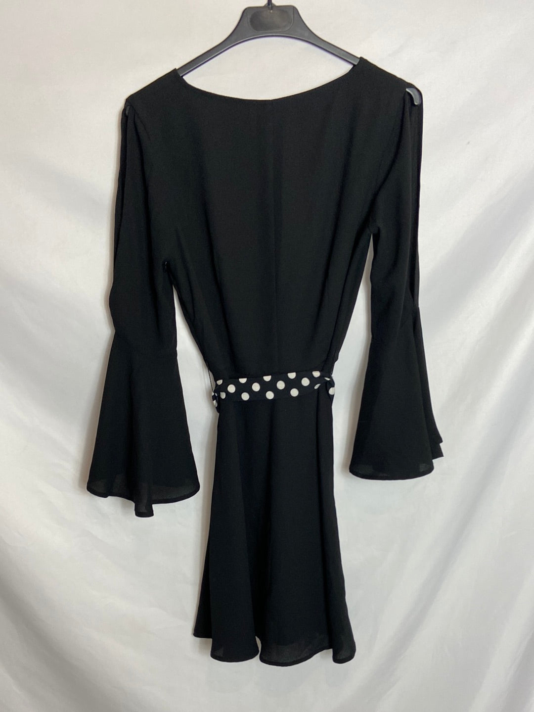 WHITE. Black dress with polka dot belt TS